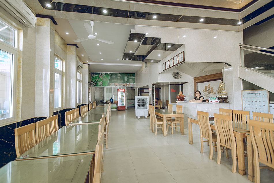 Khách Sạn Thùy Dương 2 View Biển – Bãi Tắm A Giáp Bãi B ( Click để xem chi tiết )