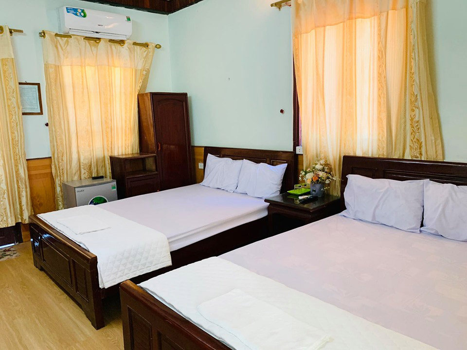 Khách sạn Thùy Dương 3 – Bãi Tắm B ( Click để xem chi tiết )